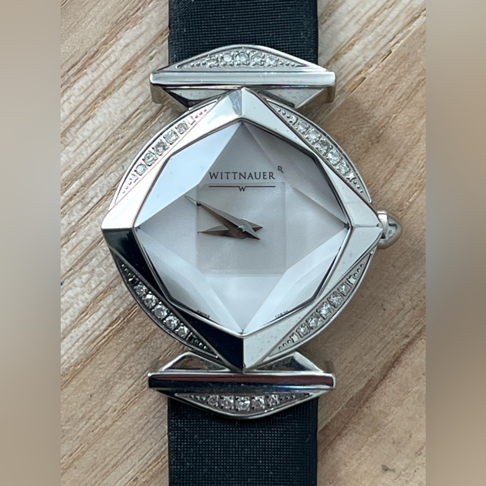 Wittnauer Longines Rare Genuine Diamonds Ladies Watch Uniquely Shaped Crystal